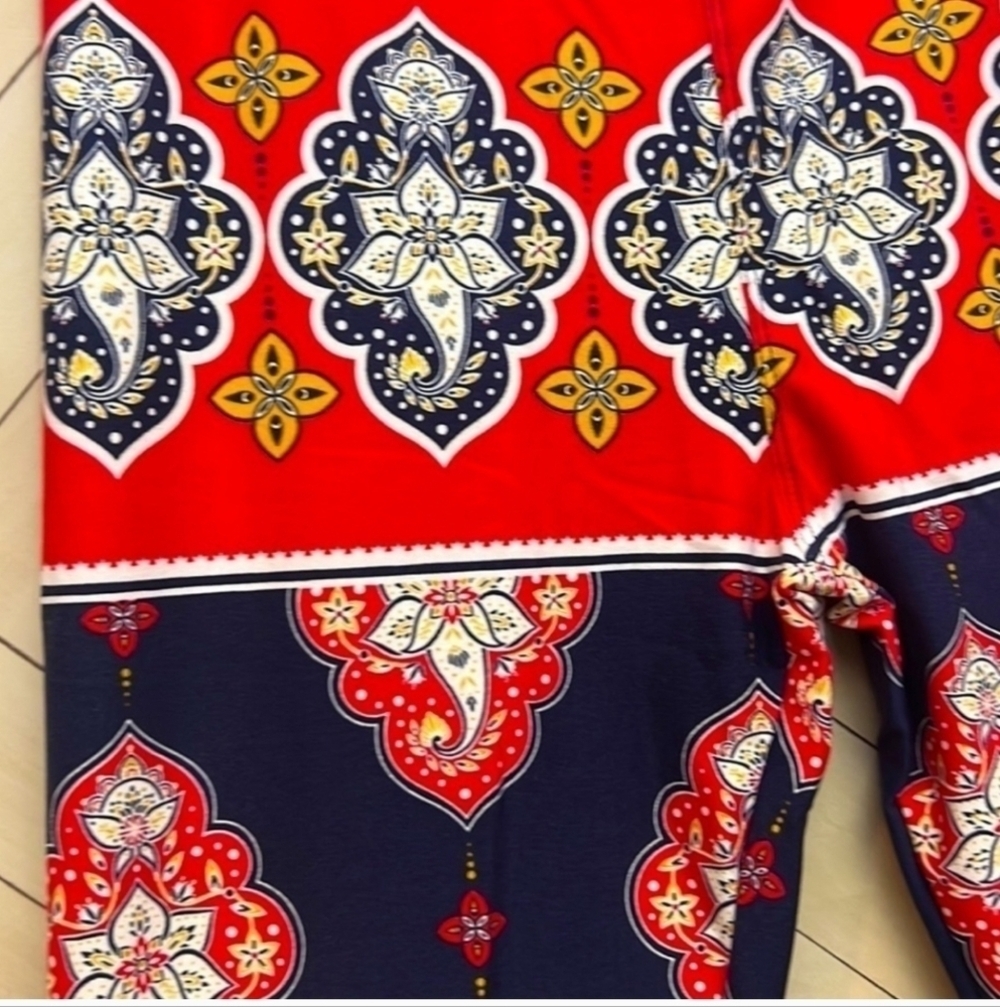LuLaRoe Women's One Size Leggings NWT Fleur de Lis Paisley Navy